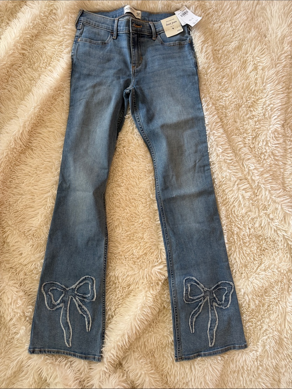 abercrombie kids Light Blue Bow Embroidered Flare Jeans 13/14 LONG